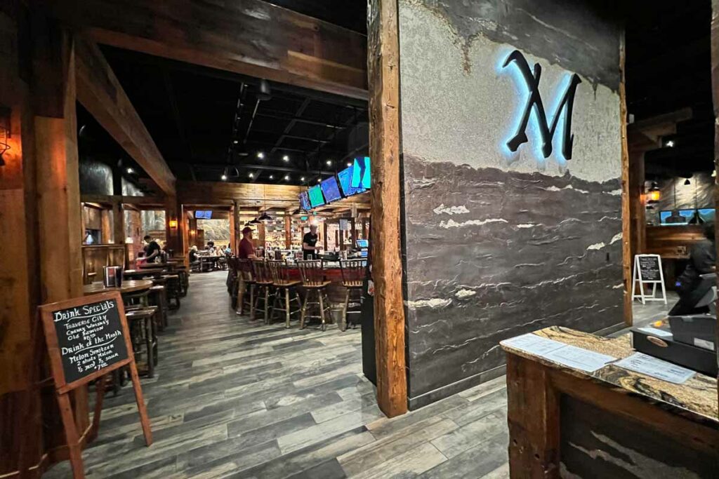 Mineshaft Oshkosh Dining Room and Bar